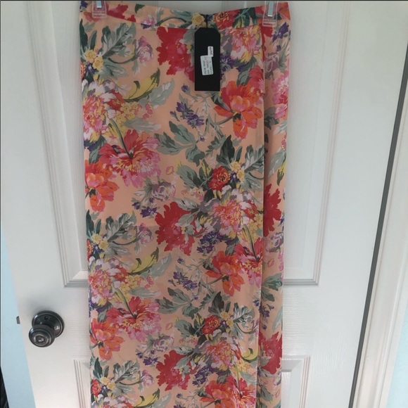 High waisted maxi floral skirt - Picture 6 of 9